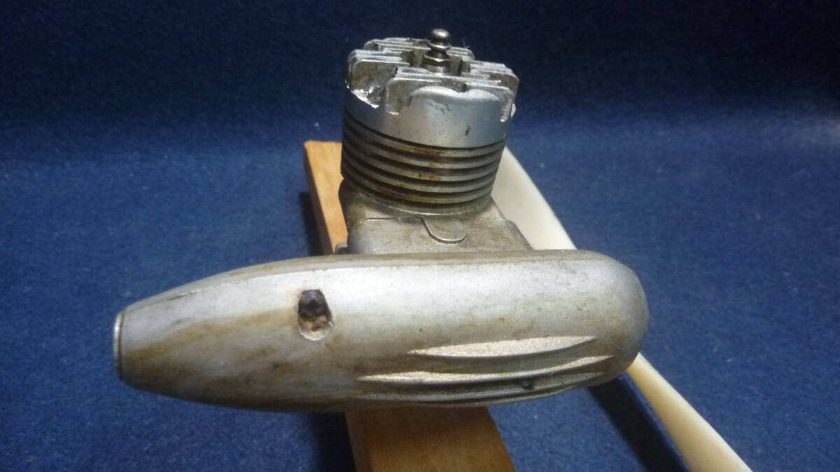 中古,未整備エンジン!ENYA.45.MODEL6001.マフラー.ナイロンペラ 中古,未整備エンジン!ENYA.45.MODEL6001.マフラー.ナイロンペラ