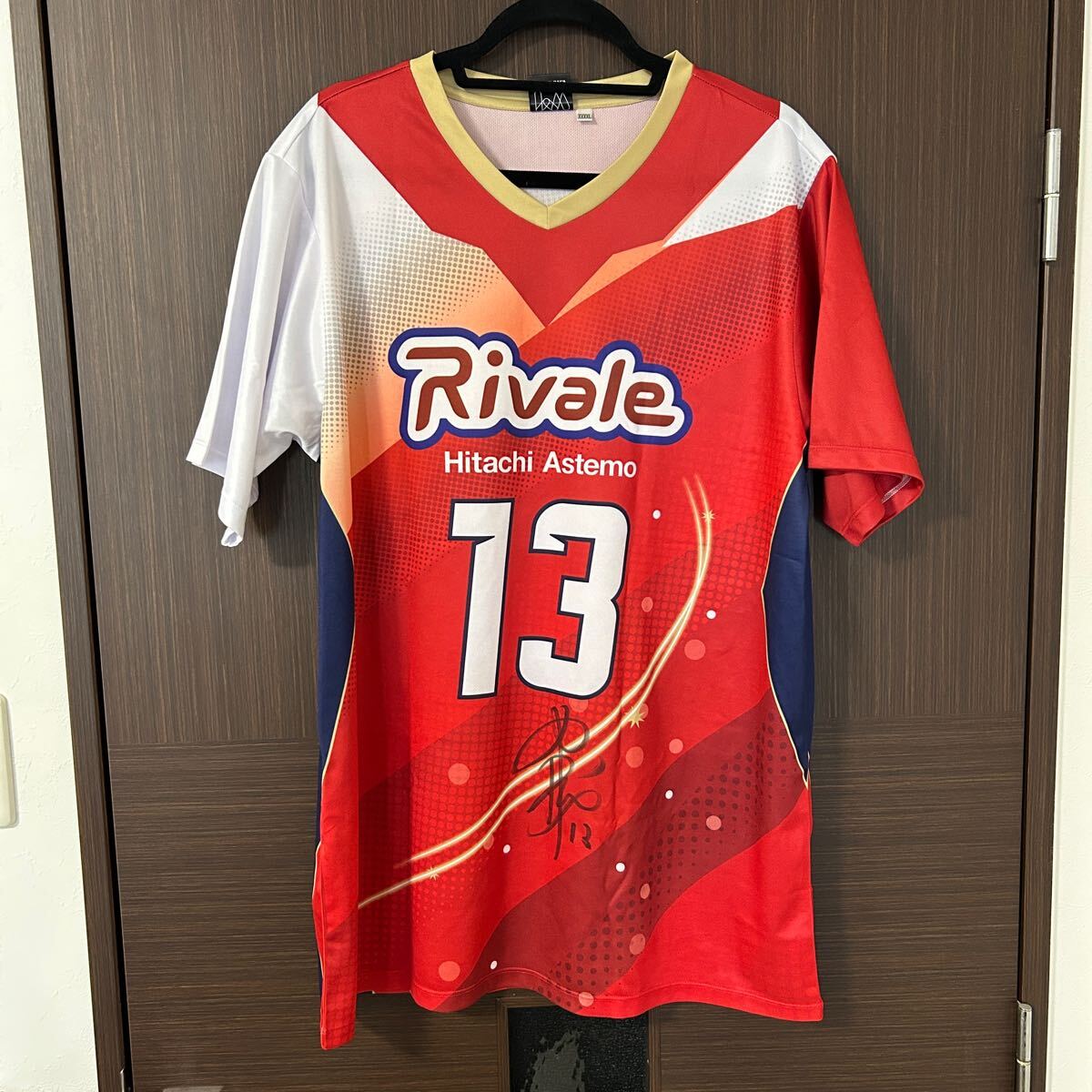 極美品】 野中瑠衣 ユニフォームシャツ 直筆サイン 日立Astemo 極美品】 野中瑠衣 ユニフォームシャツ 直筆サイン 日立Astemo