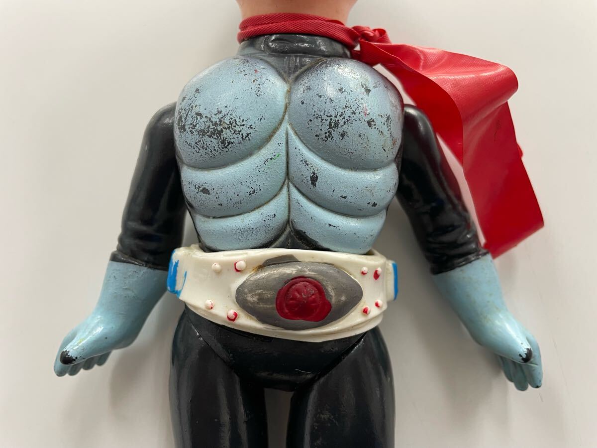面取れ ソフビ人形 旧バンダイ 仮面ライダー1号(仮面欠品 面取れ ソフビ人形 旧バンダイ 仮面ライダー1号(仮面欠品