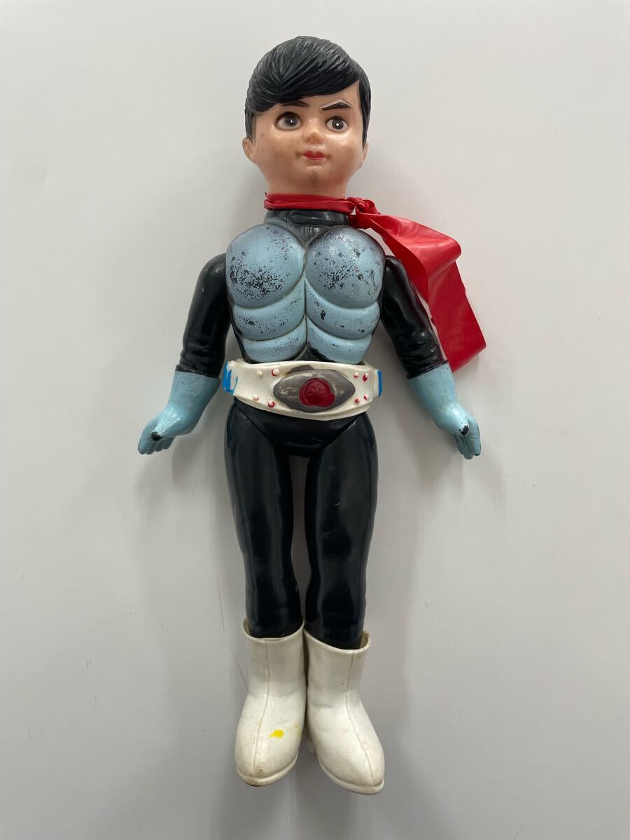 面取れ ソフビ人形 旧バンダイ 仮面ライダー1号(仮面欠品 面取れ ソフビ人形 旧バンダイ 仮面ライダー1号(仮面欠品