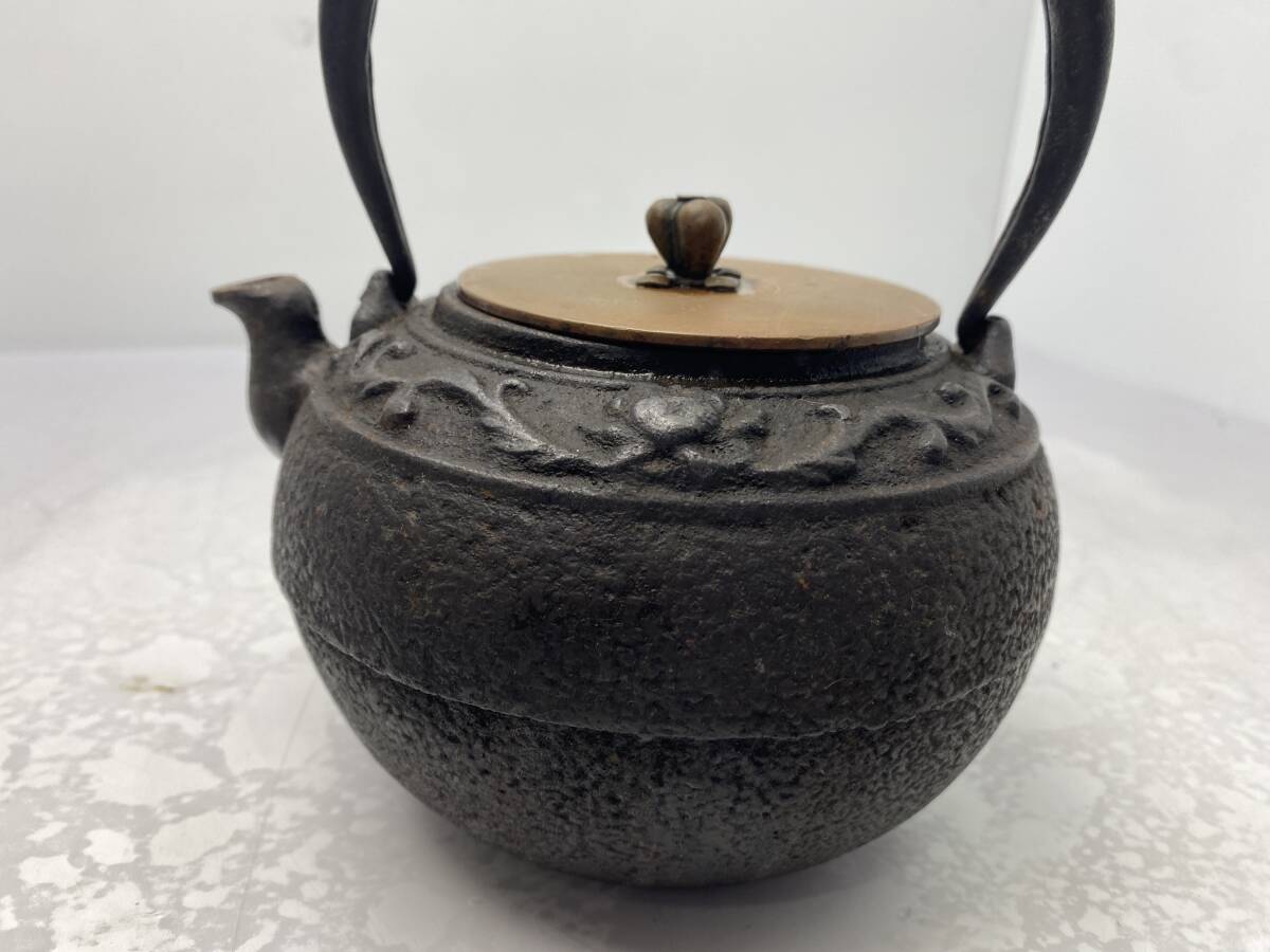 4/5☆龍文堂 造☆南部鉄器 鉄瓶 煎茶道具 茶道具 【中古/現状品 4/5☆龍文堂 造☆南部鉄器 鉄瓶 煎茶道具 茶道具 【中古/現状品