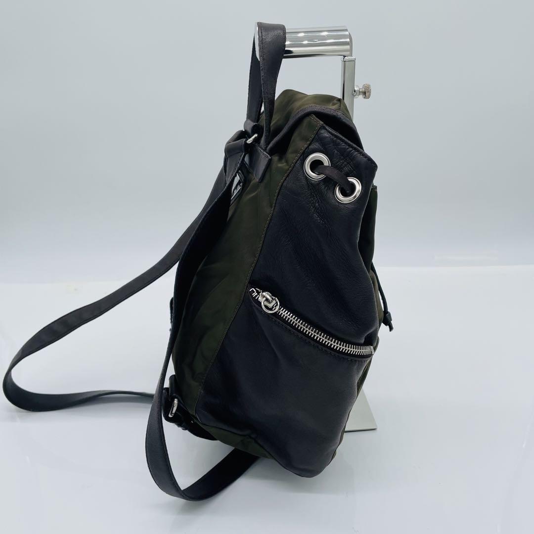 PRADA プラダ リュックサック ナイロン カーキ マルチ バッグ PRADA プラダ リュックサック ナイロン カーキ マルチ バッグ