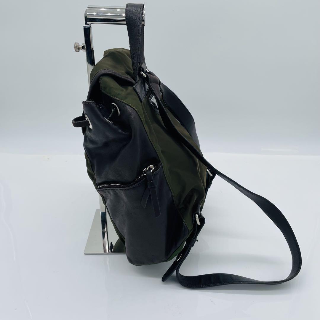 PRADA プラダ リュックサック ナイロン カーキ マルチ バッグ PRADA プラダ リュックサック ナイロン カーキ マルチ バッグ