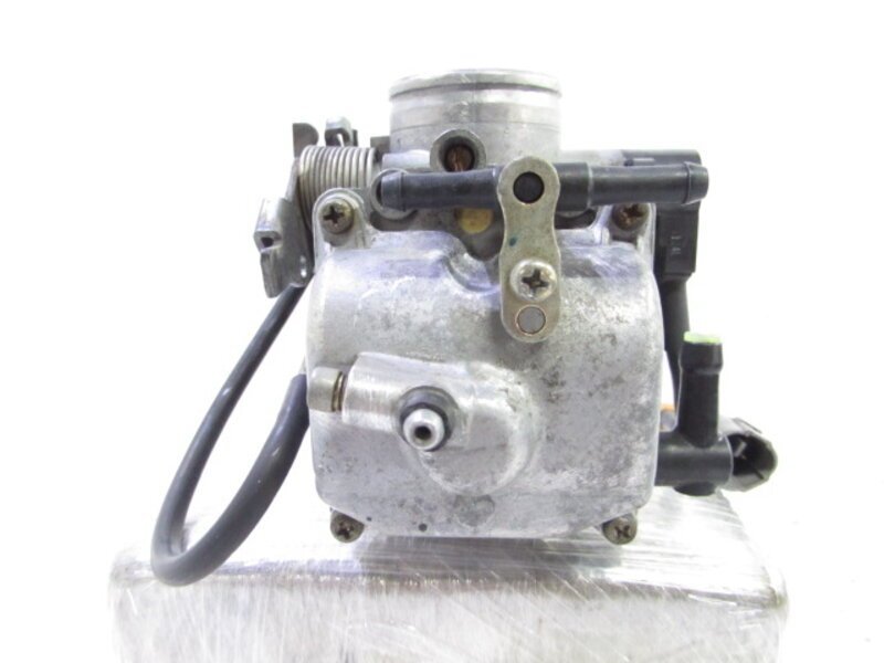 Dトラッカー LX2500E 大人気!! 実動車外し 純正 キャブレター Dトラッカー LX2500E 大人気!! 実動車外し 純正 キャブレター