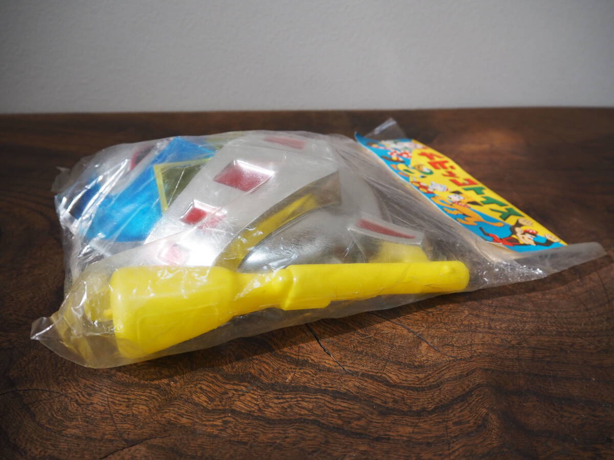 昭和レトロ 古いお面 シルバー仮面 鉄砲 70's 80's ビンテージ 昭和レトロ 古いお面 シルバー仮面 鉄砲 70's 80's ビンテージ