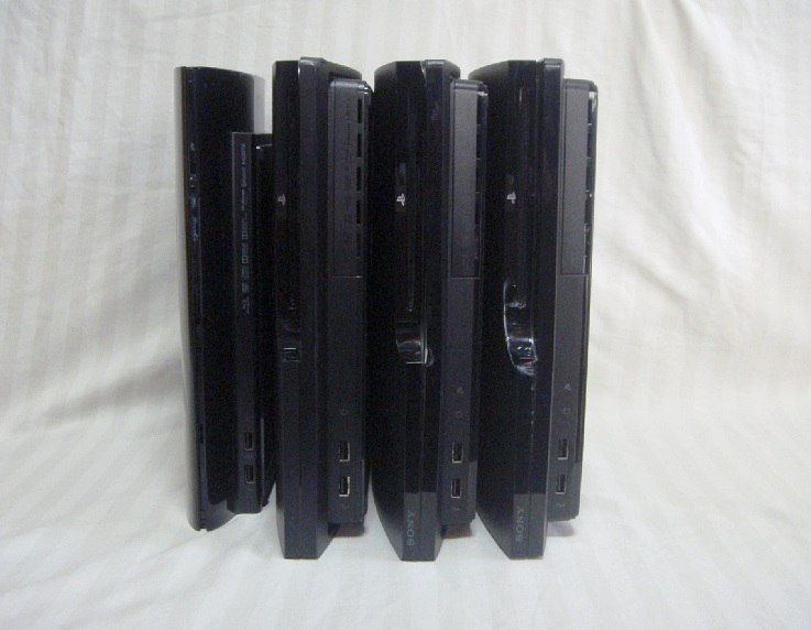 1 円～ SONY PS3 cech 2000A 2000A 3000A 4200C 4台セット
