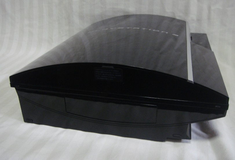 初期型PS3本体美品日本製!60GBすぐ遊べるまとめてセットゲーム 初期型PS3本体美品日本製!60GBすぐ遊べるまとめてセットゲーム