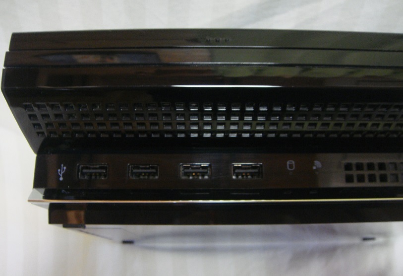 初期型PS3本体 貴重な日本製MADE IN JAPAN○消毒清掃済み 初期型PS3本体 貴重な日本製MADE IN JAPAN○消毒清掃済み