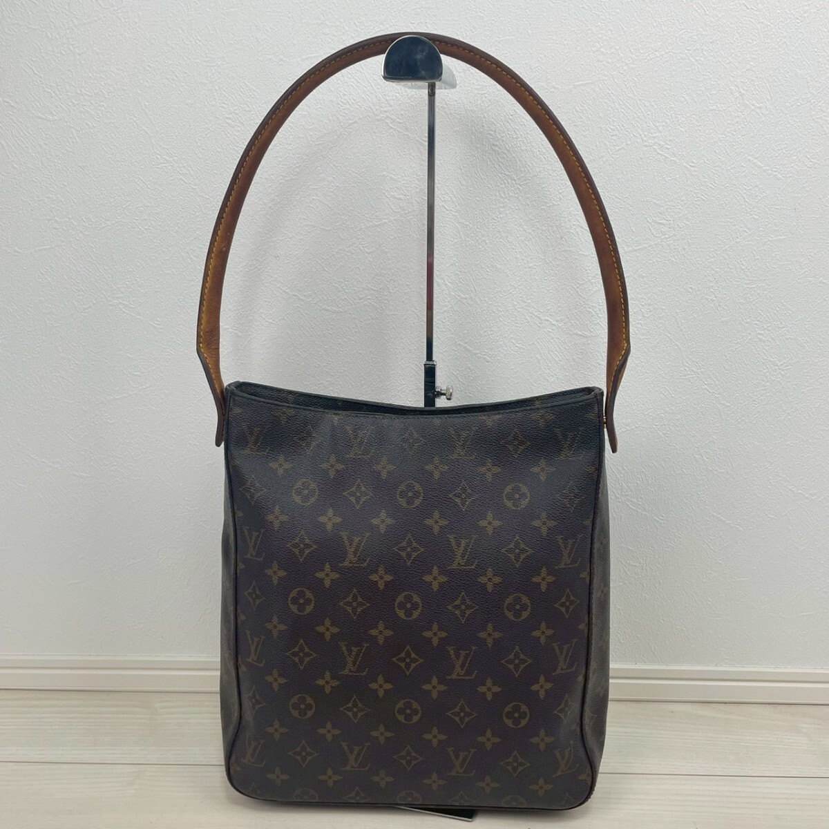 Yahoo!オークション - ルイヴィトン LOUIS VUITTON ルーピングGM Yahoo!オークション - ルイヴィトン LOUIS VUITTON ルーピングGM