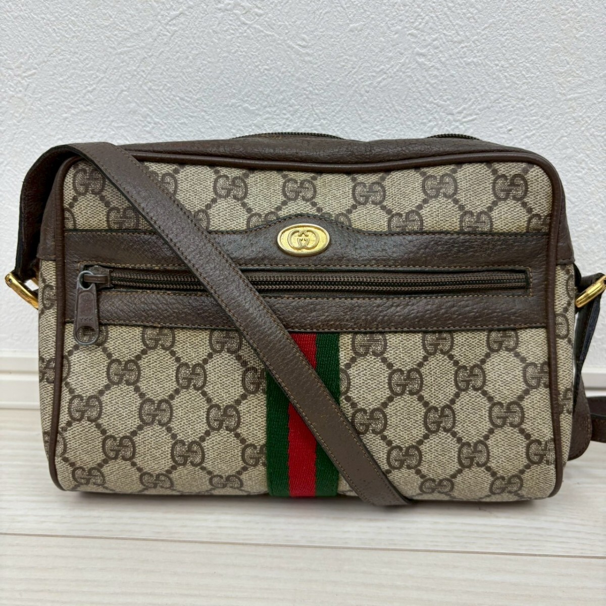 オールドグッチ GUCCI ショルダーバッグ GGスプリーム シェリー オールドグッチ GUCCI ショルダーバッグ GGスプリーム シェリー
