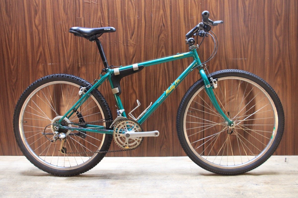 □ARAYA Muddy Fox アラヤ 26インチ MTB SHIMANO 3X7S サイズ □ARAYA Muddy Fox アラヤ 26インチ MTB SHIMANO 3X7S サイズ