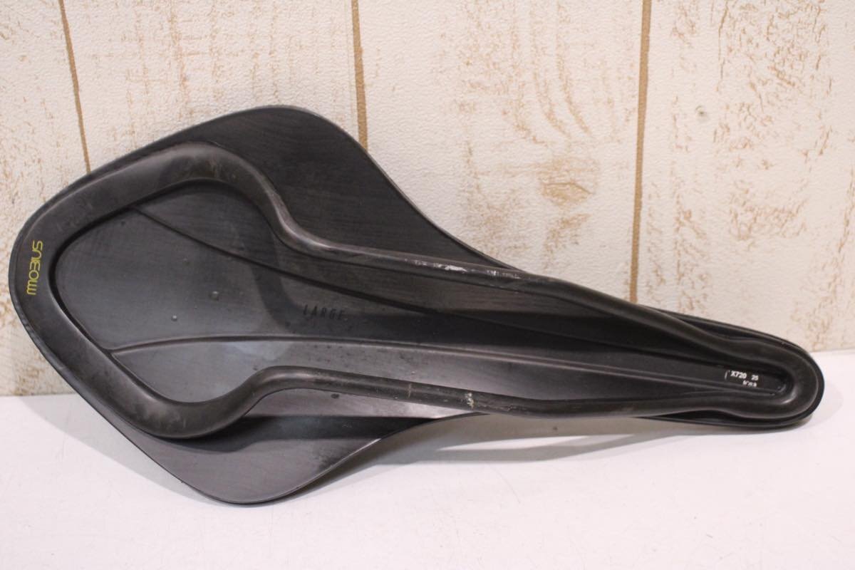 サドル Fizi:k ARIONE Versus EVO 00 Large Fizik Arione 00