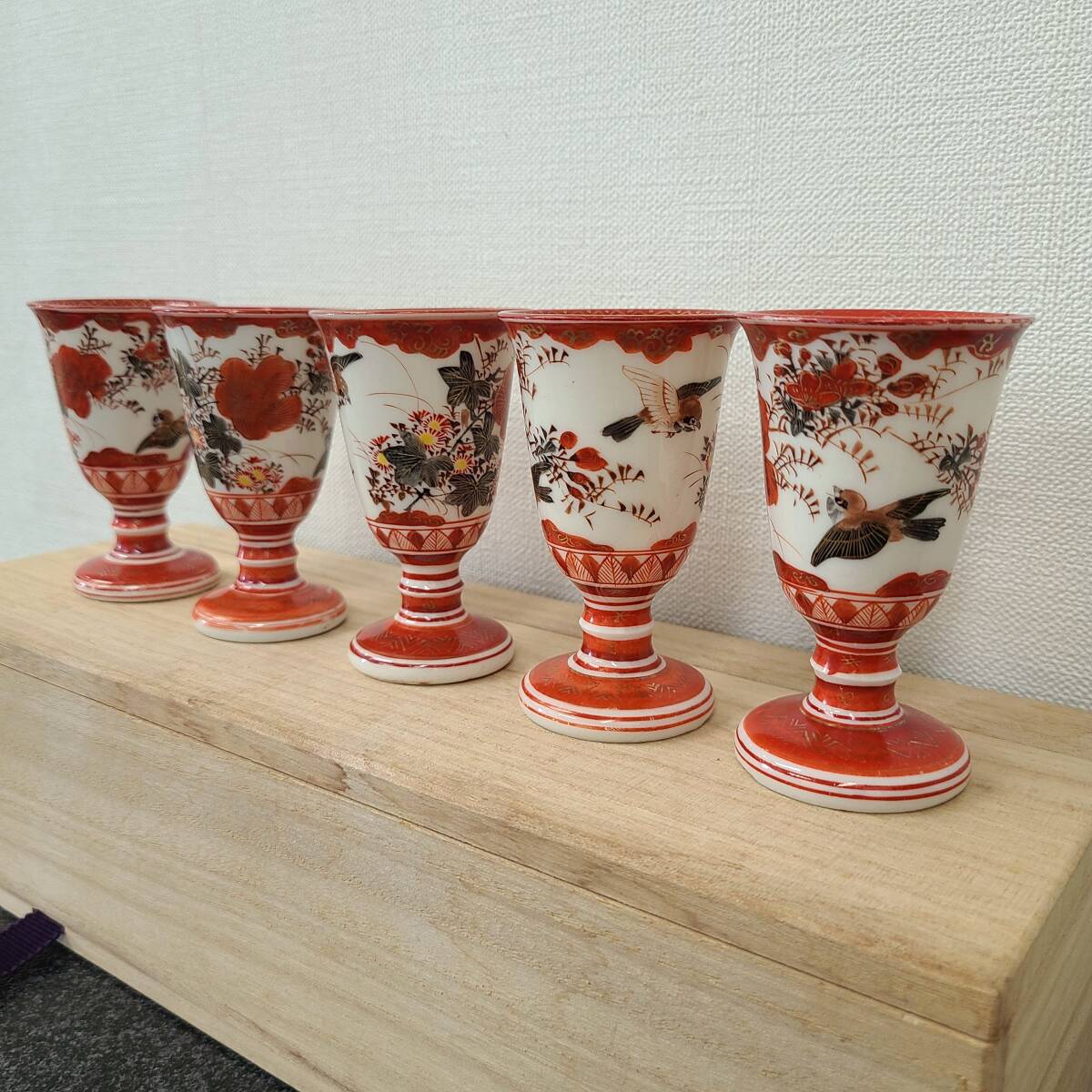 九谷焼 九谷造 馬上杯 馬上盃 5客 酒器 共箱(酒器)|売買された 九谷焼 九谷造 馬上杯 馬上盃 5客 酒器 共箱(酒器)|売買された