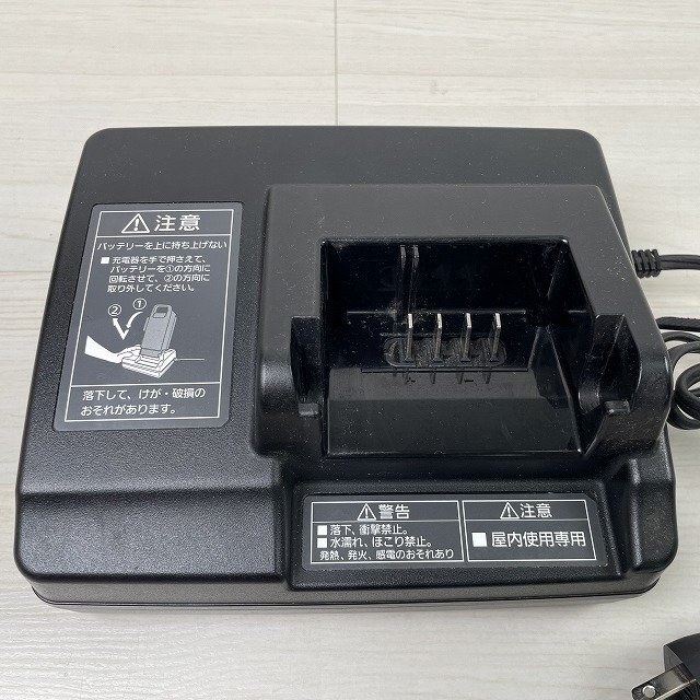 NKJ073Z 電動自転車用 バッテリー充電器 パナソニック(Panasonic NKJ073Z 電動自転車用 バッテリー充電器 パナソニック(Panasonic