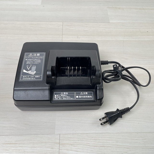 NKJ073Z 電動自転車用 バッテリー充電器 パナソニック(Panasonic NKJ073Z 電動自転車用 バッテリー充電器 パナソニック(Panasonic