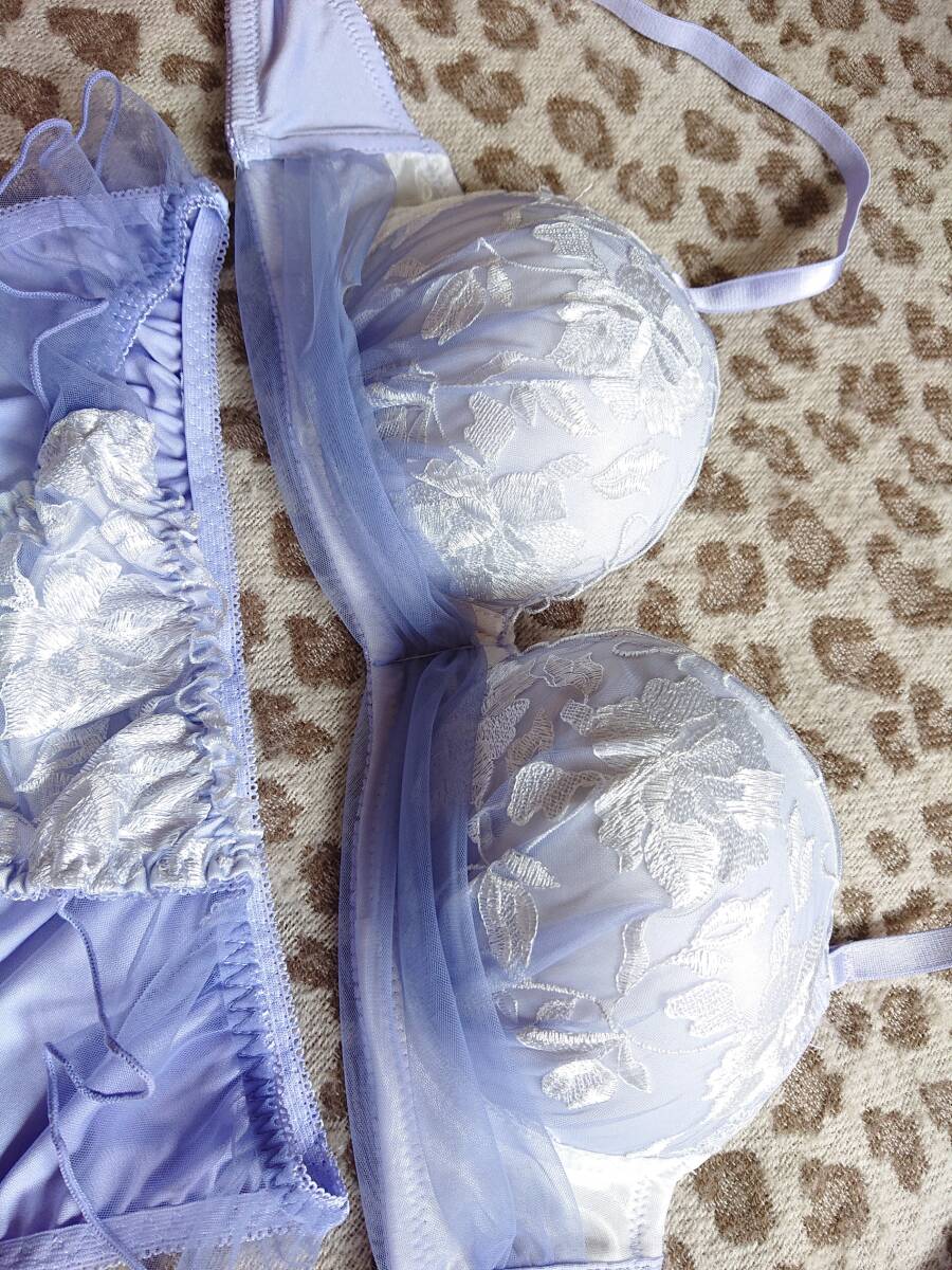 item_image_3