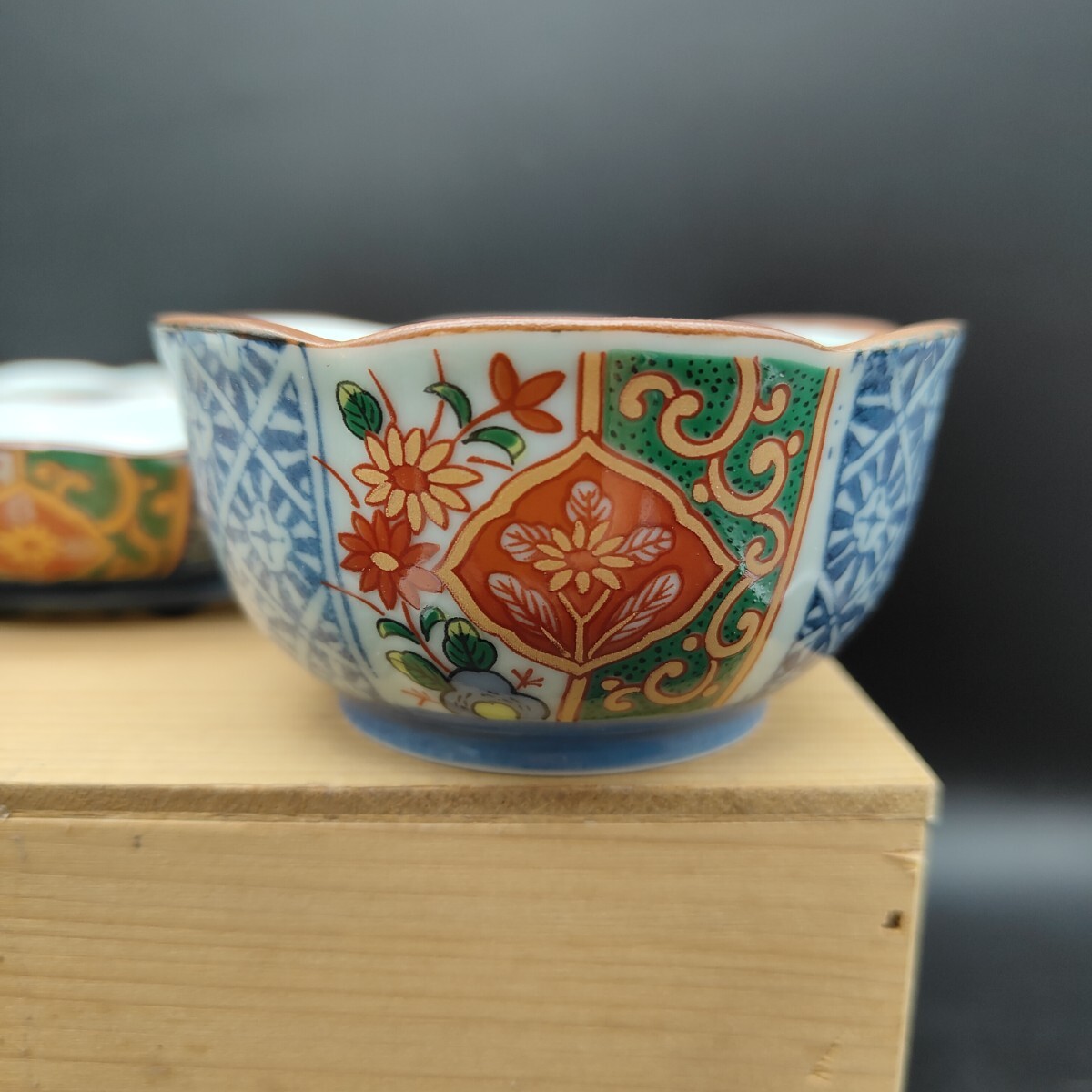 有田焼 地紋木甲 珍味揃 小鉢 小皿 10点セット 西峰作 呉須赤絵 有田焼 地紋木甲 珍味揃 小鉢 小皿 10点セット 西峰作 呉須赤絵