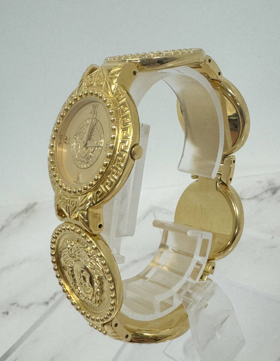 ◇GIANNI VERSACE ジャンニ ヴェルサーチ メデューサ 腕時計 ◇GIANNI VERSACE ジャンニ ヴェルサーチ メデューサ 腕時計