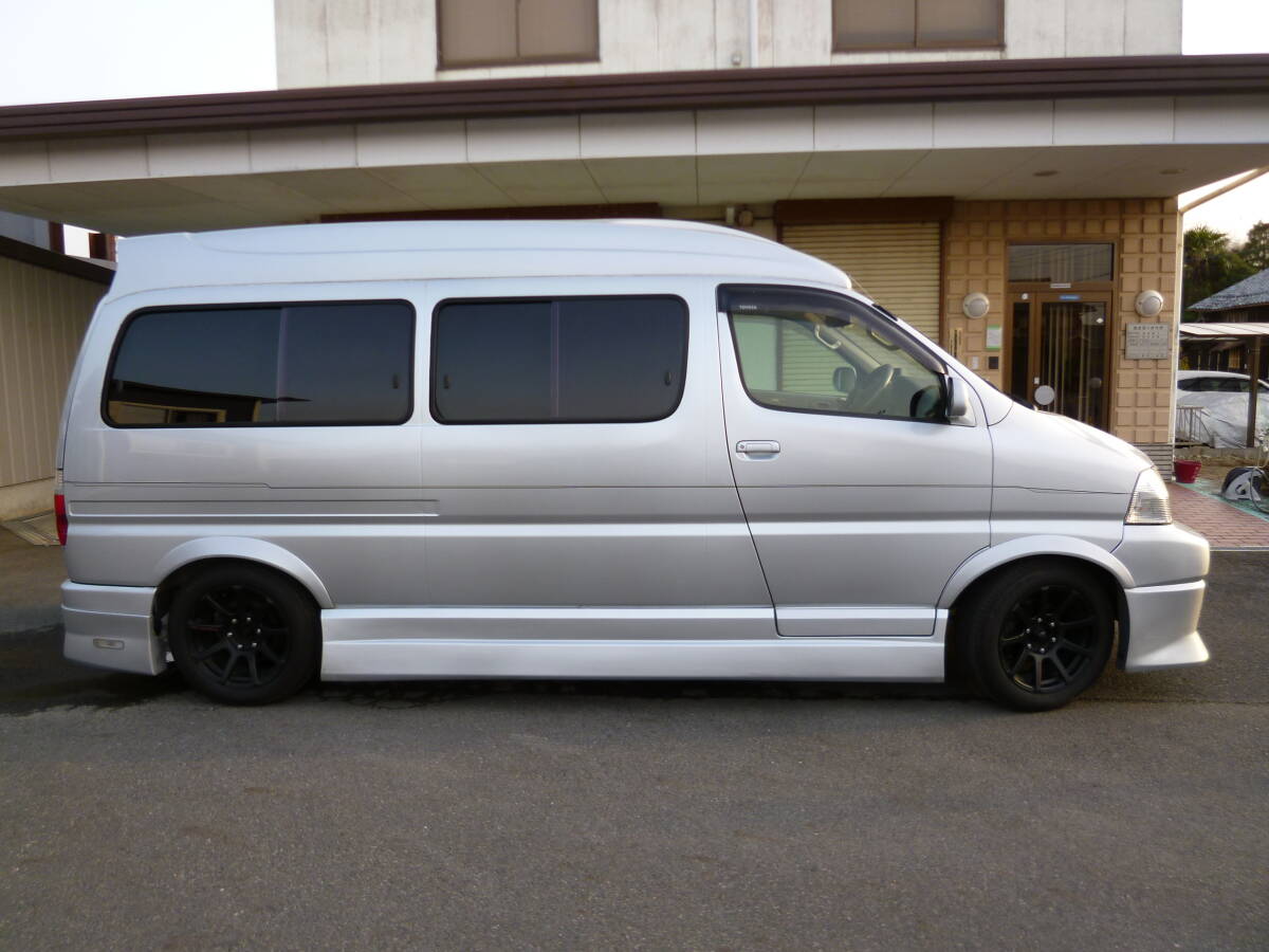 平成13年　トヨタ　グランドハイエース　キャンピング　ハイルーフ　シルバーメタリック　8ナンバー　車検なし
