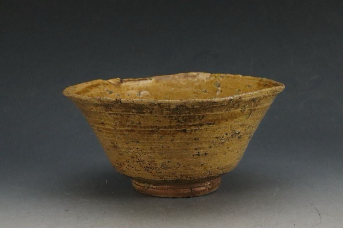 李朝時代 高麗茶碗 黄伊羅保茶碗 時代箱 茶人所蔵品(李朝)|売買 李朝時代 高麗茶碗 黄伊羅保茶碗 時代箱 茶人所蔵品(李朝)|売買