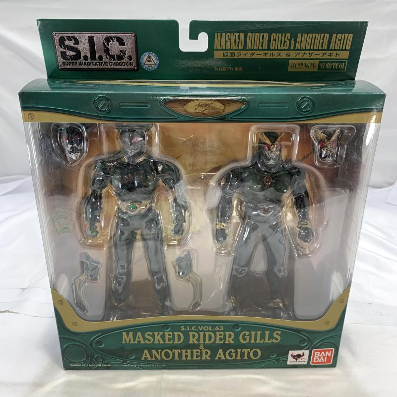 MASKED RIDER GILLS & ANOTHER AGITO フィギュア MASKED RIDER GILLS & ANOTHER AGITO フィギュア S.I.C. Kamen