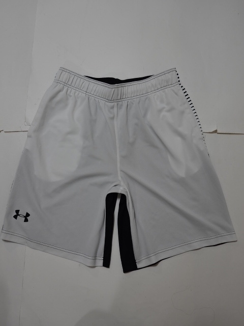 ■0421■UNDER ARMOUR アンダーアーマー バスケパンツ 10in ショート XL 1330620●