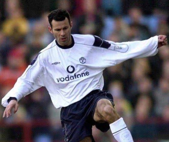 値下げ交渉 2000-01 マンチェスター・ユナイテッド UMBRO 値下げ交渉 2000-01 マンチェスター・ユナイテッド UMBRO