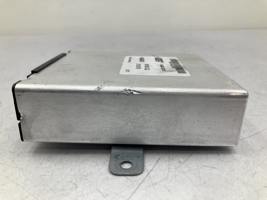 割れ無 動作OK マセラティ クアトロポルテ MQP M139 純正 サスペンションコンピューター 216 879 (P1634)