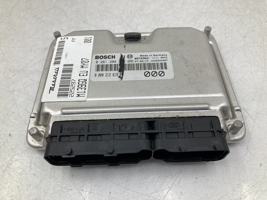 割れ無 動作OK マセラティ クアトロポルテ MQP M139 純正 ECU エンジンコンピューター (P1635)_画像1