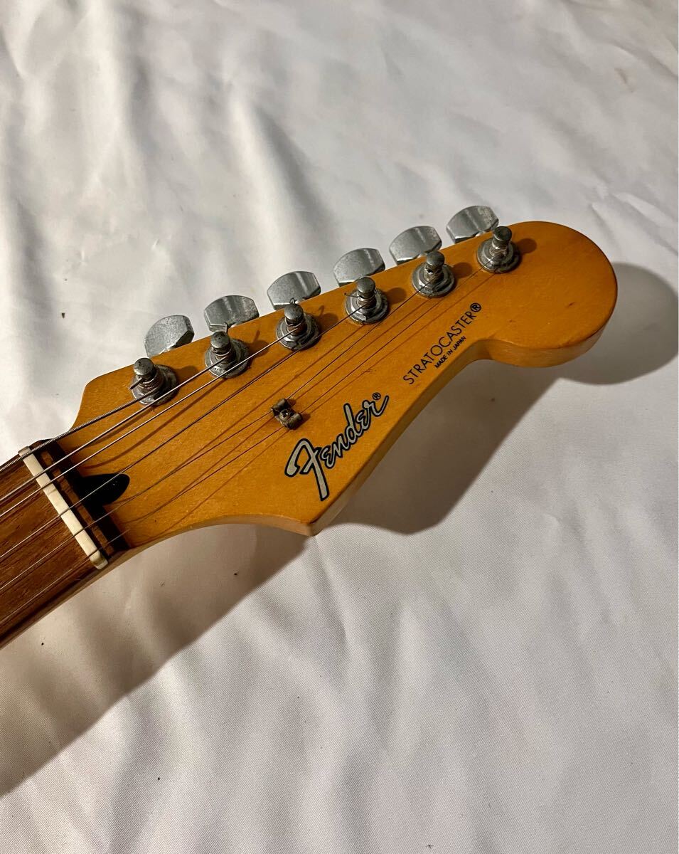 ② Fender フェンダー エレキギター ストラトキャスタータイプ ② Fender フェンダー エレキギター ストラトキャスタータイプ