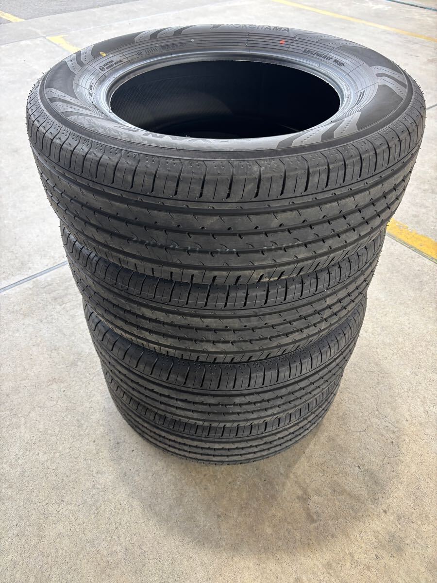 225/65R17 102H YOKOHAMA ADVAN V03 新車外し 2025年製 ヨコハマ 225/65R17 102H YOKOHAMA ADVAN V03 新車外し 2025年製 ヨコハマ