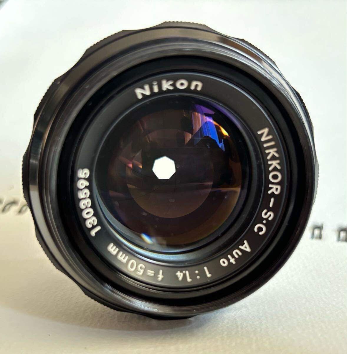 NIKON F3 黒ボディ レンズ付き NIKKOR-S.C Auto 1:1.4 f=50mm NIKON F3 黒ボディ レンズ付き NIKKOR-S.C Auto 1:1.4 f=50mm