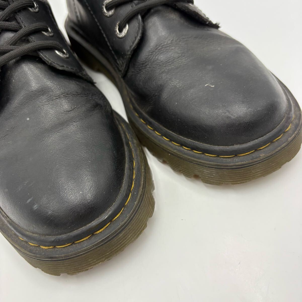C □ 極上レザー使用 '人気 イエローステッチ' Dr.Martens C □ 極上レザー使用 '人気 イエローステッチ' Dr.Martens