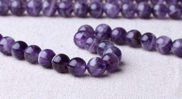 [EasternStar] 海外発送 7A 紫水晶 ドリーム アメジスト Amethyst 玉サイズ6mm 天然石 手作り 1連売り 長さ約40cm_画像3