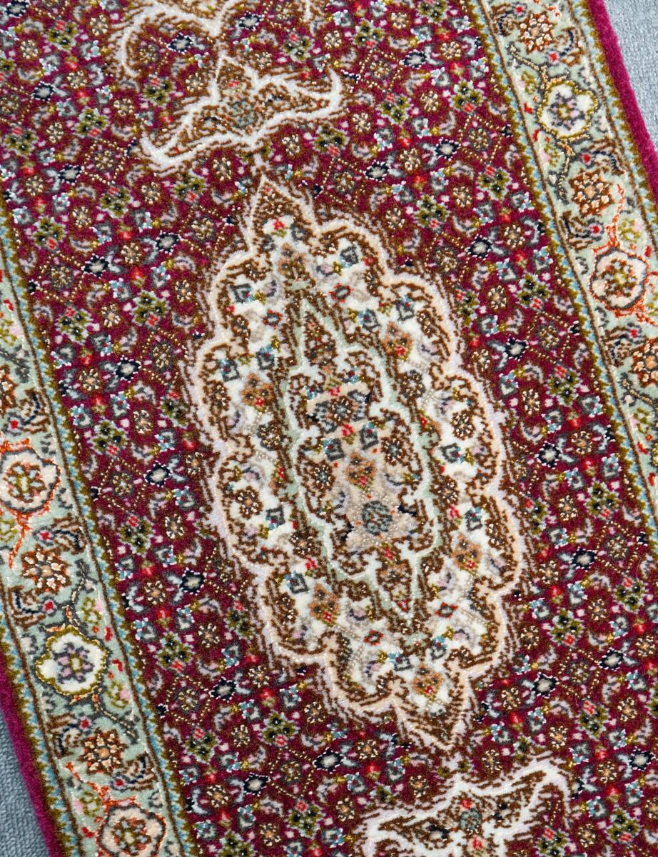 130×40cm ペルシャ手織り絨毯 タブリーズ産 50RAJ|Yahoo!フリマ 130×40cm ペルシャ手織り絨毯 タブリーズ産 50RAJ|Yahoo!フリマ