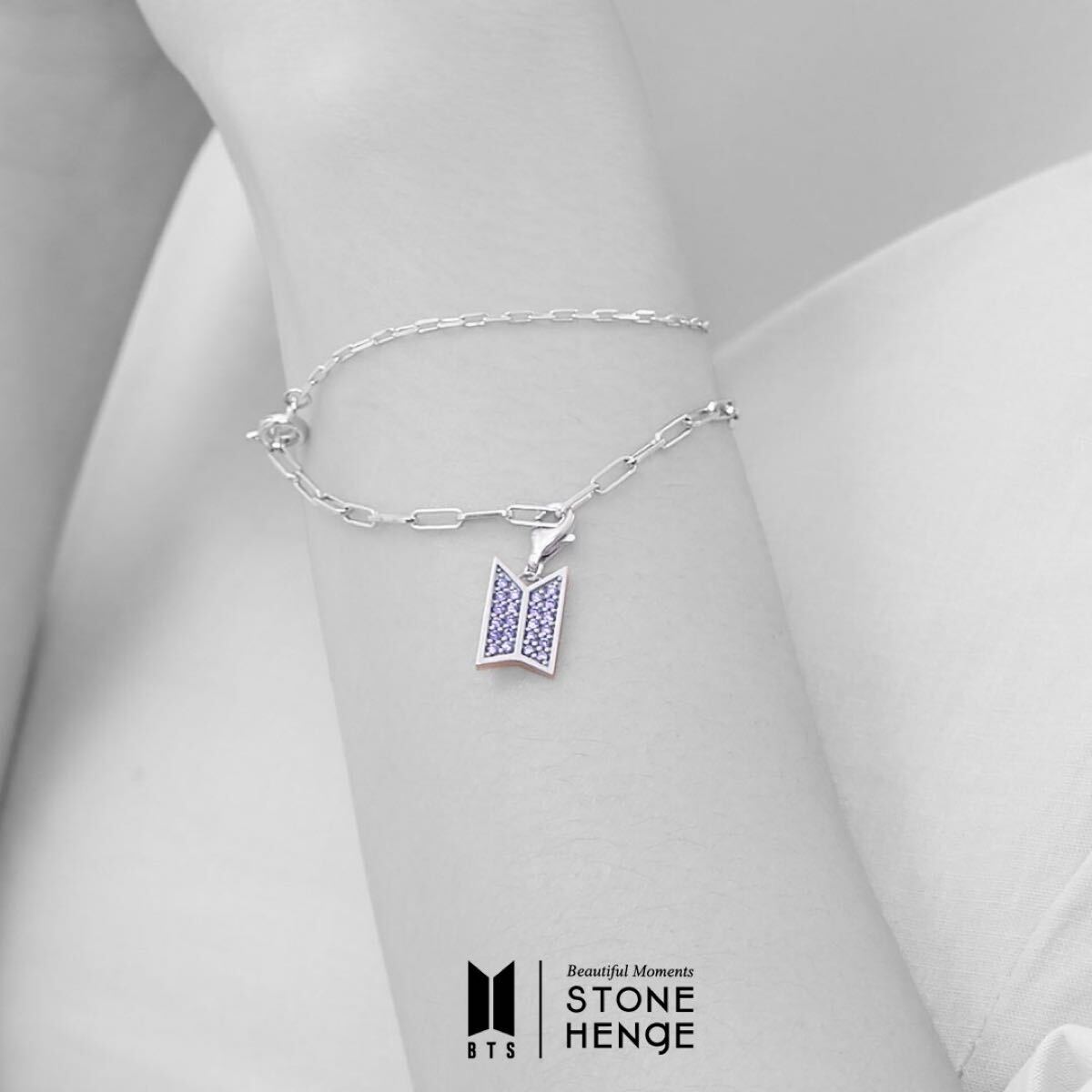 BTS STONEHENgE ストーンヘンジ BTS LOGO CHARM チャーム 公式