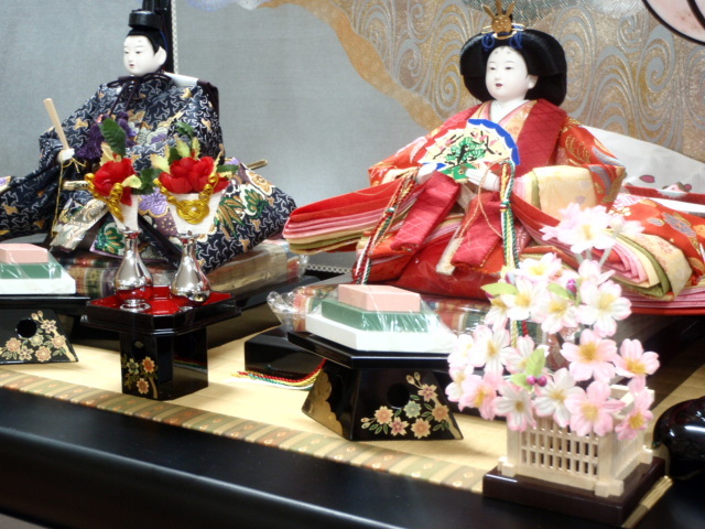 値下げ 即納 新品 送料込み 激安 70巾 ひな人形 親王飾り 収納 値下げ 即納 新品 送料込み 激安 70巾 ひな人形 親王飾り 収納
