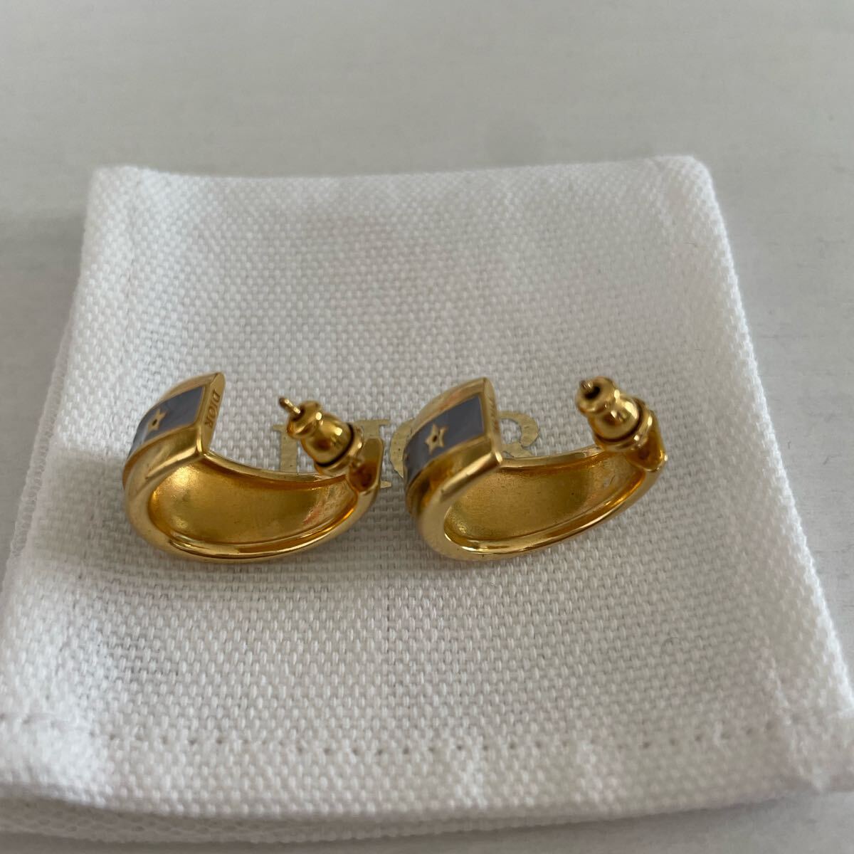 ディオール Dior Code ピアス ゴールド ブルー コードピアス ディオール Dior Code ピアス ゴールド ブルー コードピアス