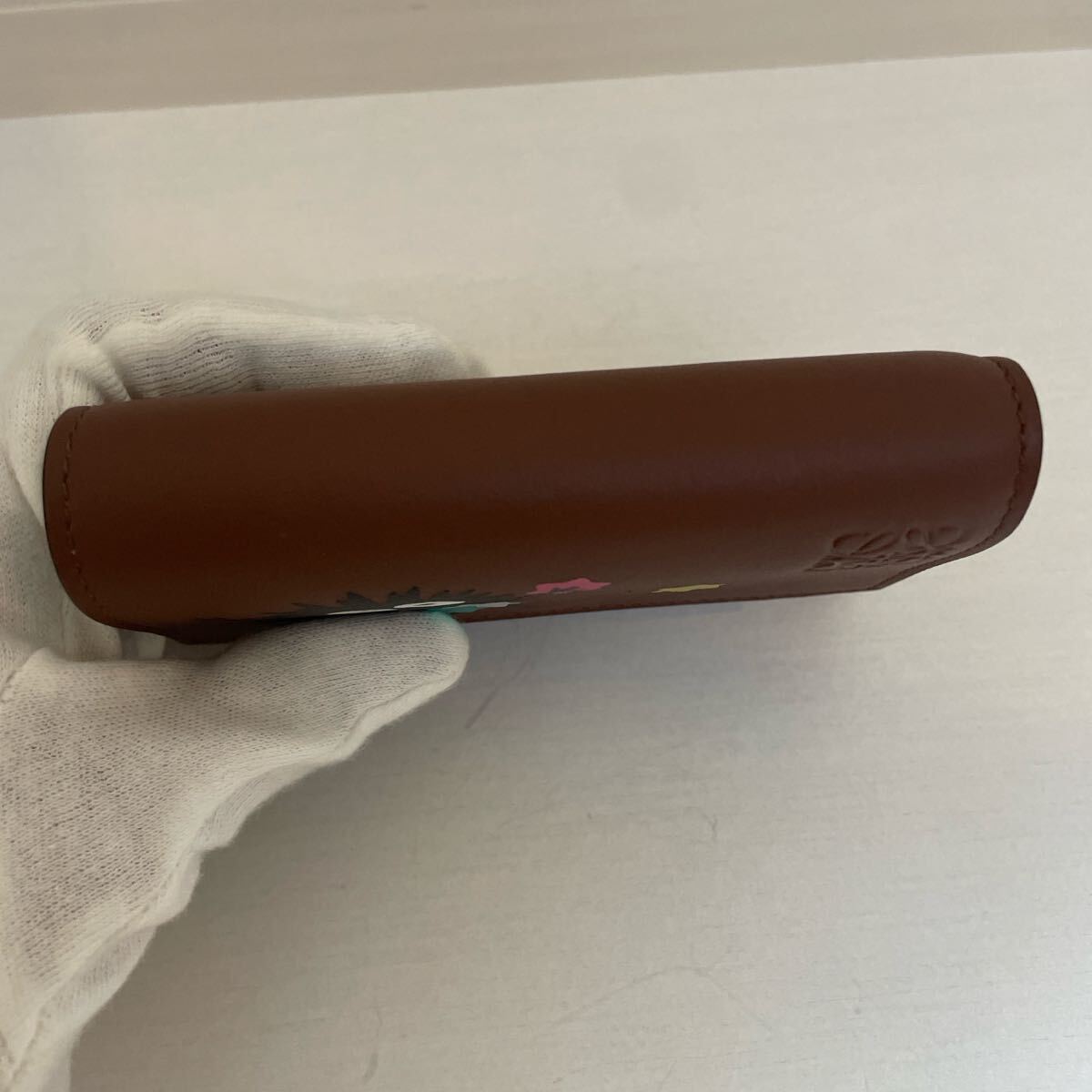 未使用 ロエベ バーティカルウォレット 千と千尋の神隠し 未使用 ロエベ バーティカルウォレット 千と千尋の神隠し