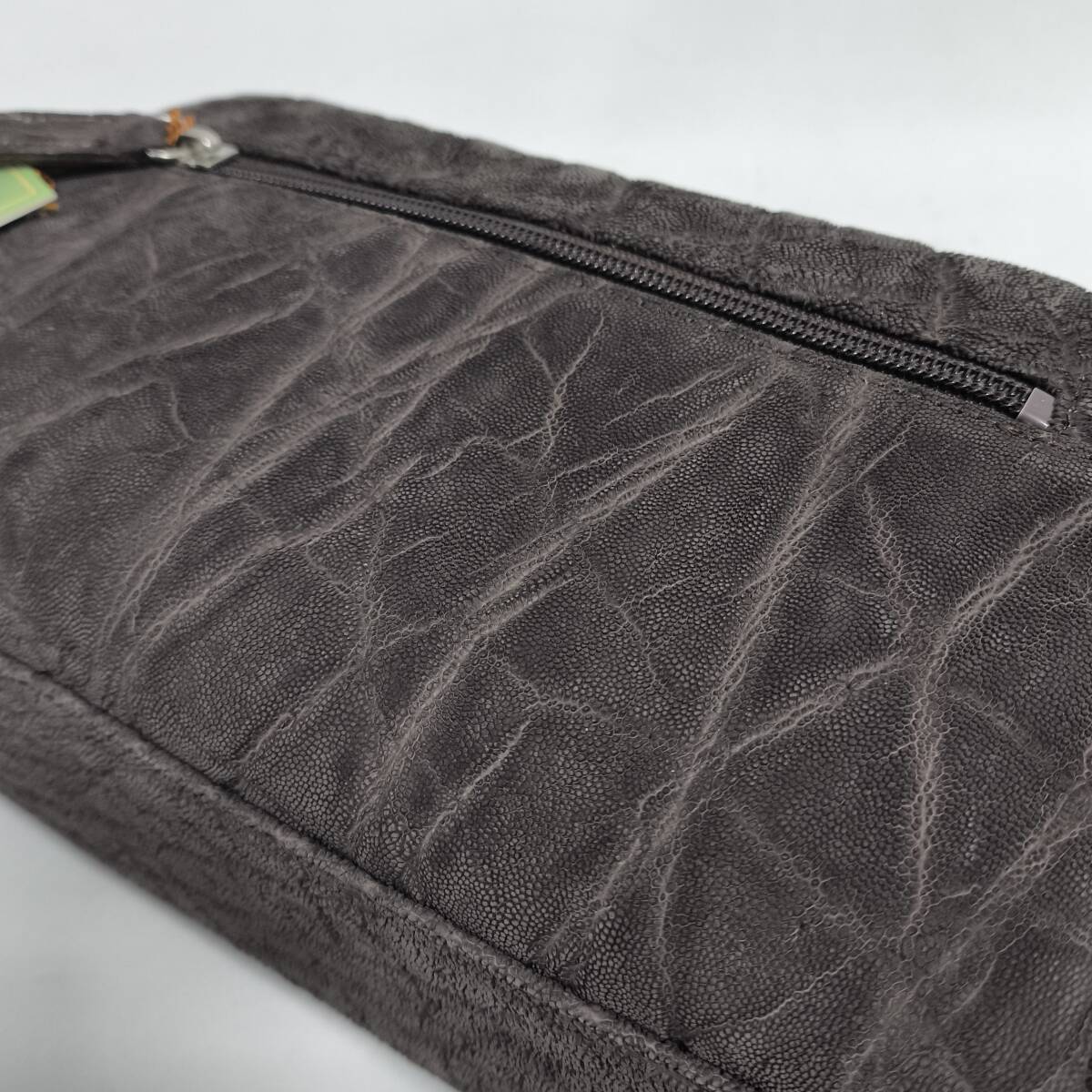 未使用品・JRA】エレファント(象革) ダブルファスナーバッグ 未使用品・JRA】エレファント(象革) ダブルファスナーバッグ