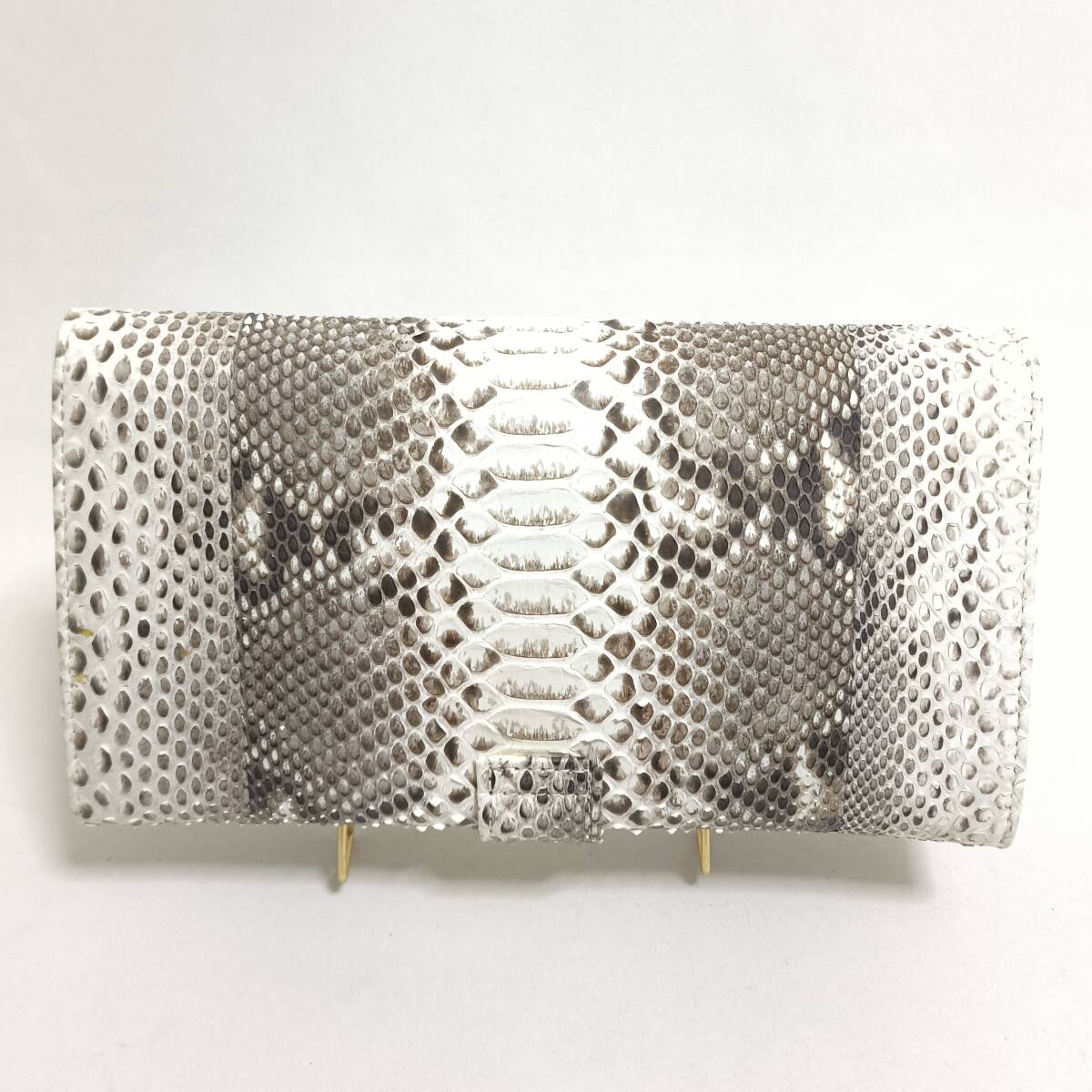 未使用品・艶消】パイソン(ヘビ革)長財布 ナチュラル Wカブセ 未使用品・艶消】パイソン(ヘビ革)長財布 ナチュラル Wカブセ