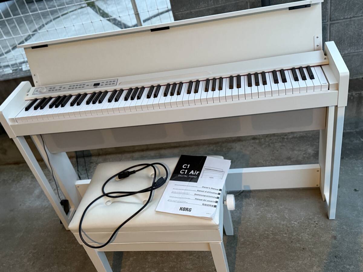 美品 KORG C1 Air 電子ピアノ キーボード 88鍵盤 2021年製 鍵盤 美品 KORG C1 Air 電子ピアノ キーボード 88鍵盤 2021年製 鍵盤