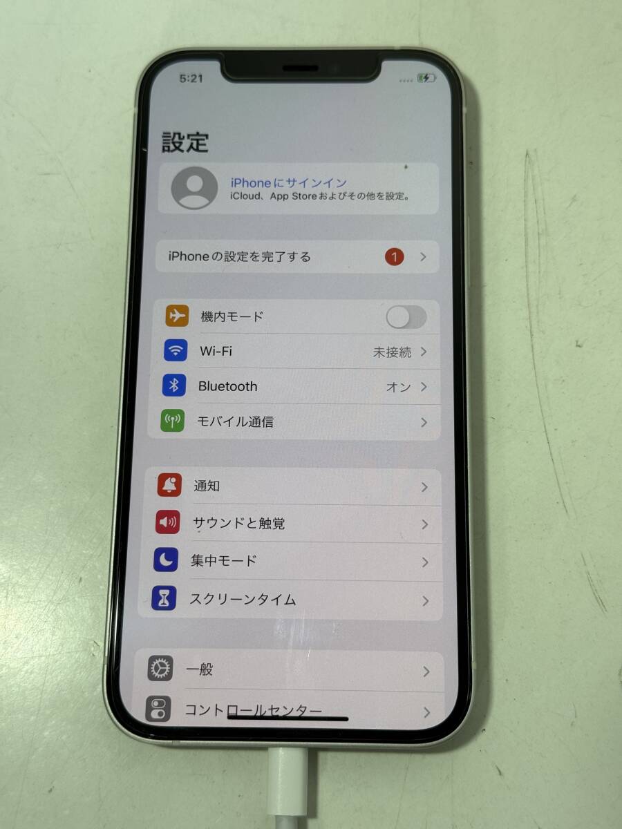 美品 Apple アップル iPhone12 アイフォン12 256GB White A2402 美品 Apple アップル iPhone12 アイフォン12 256GB White A2402