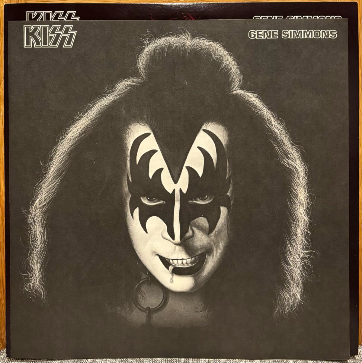 希少☆ポスター付☆KISS/GENE SIMMONS キッス/ジーン・シモンズ 希少☆ポスター付☆KISS/GENE SIMMONS キッス/ジーン・シモンズ