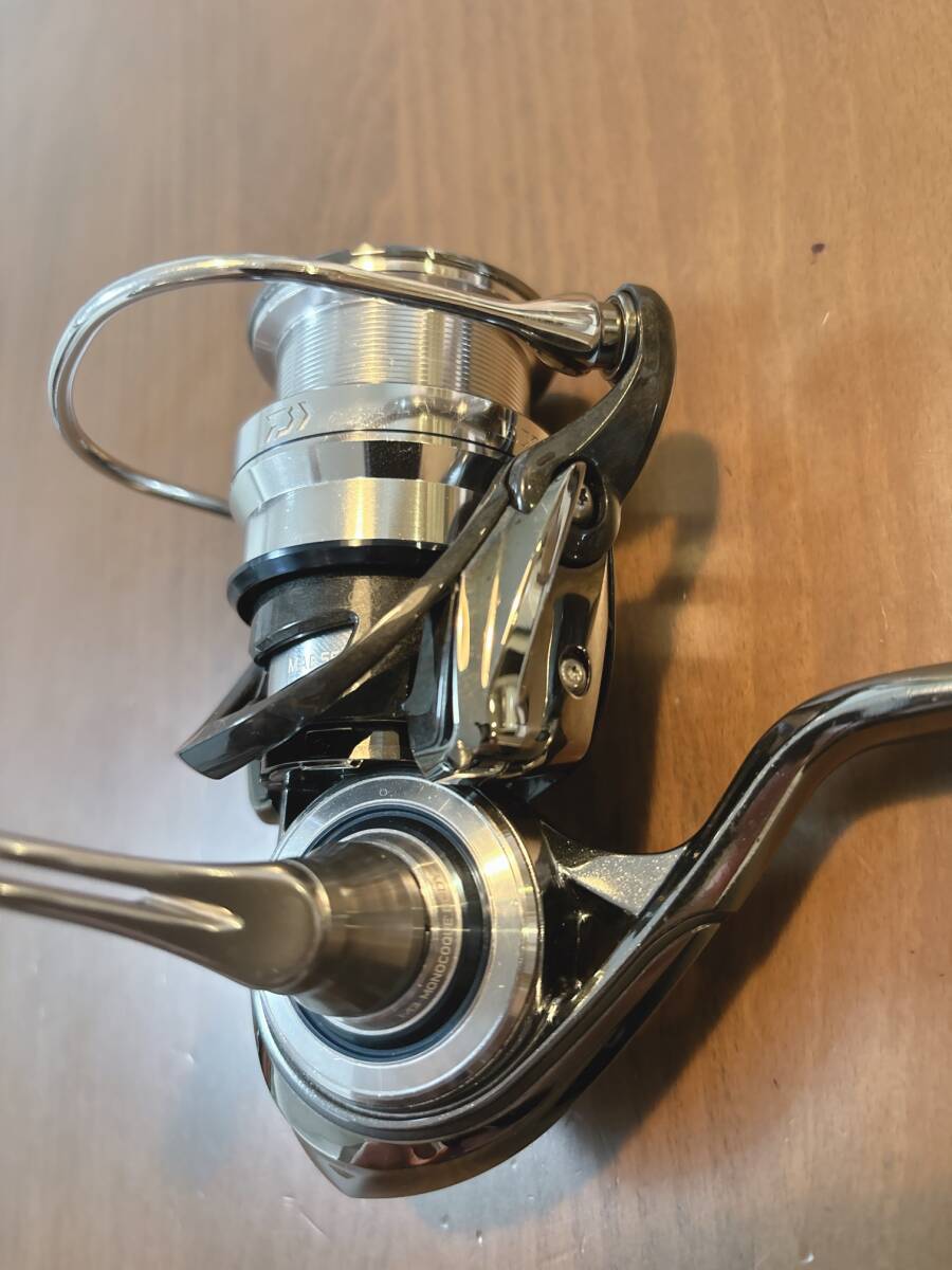ダイワ 18イグジスト LT2500-XH DAIWA 18 EXIST スピニング ダイワ 18イグジスト LT2500-XH DAIWA 18 EXIST スピニング