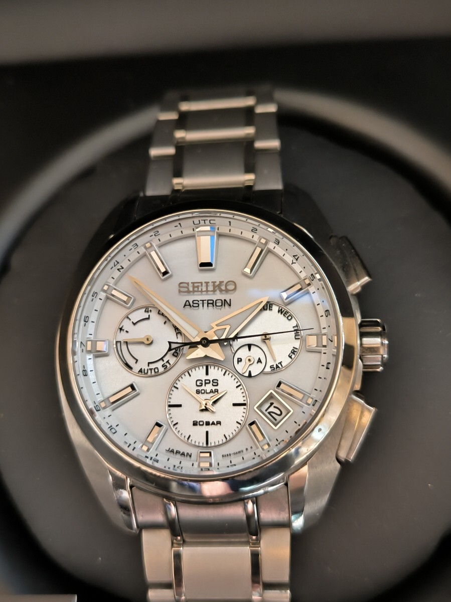 ☆美品☆アストロンSBXC063 チタンベルト 銀文字盤 SEIKO 腕時計 ☆美品☆アストロンSBXC063 チタンベルト 銀文字盤 SEIKO 腕時計