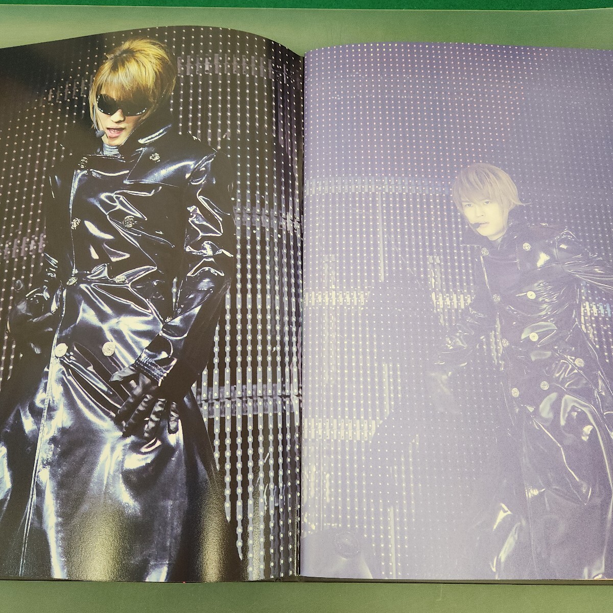 L16-385 TOHOSHINKI 3rd LIVE TOUR 2008~T~ GOODS ON DEMAND_画像2