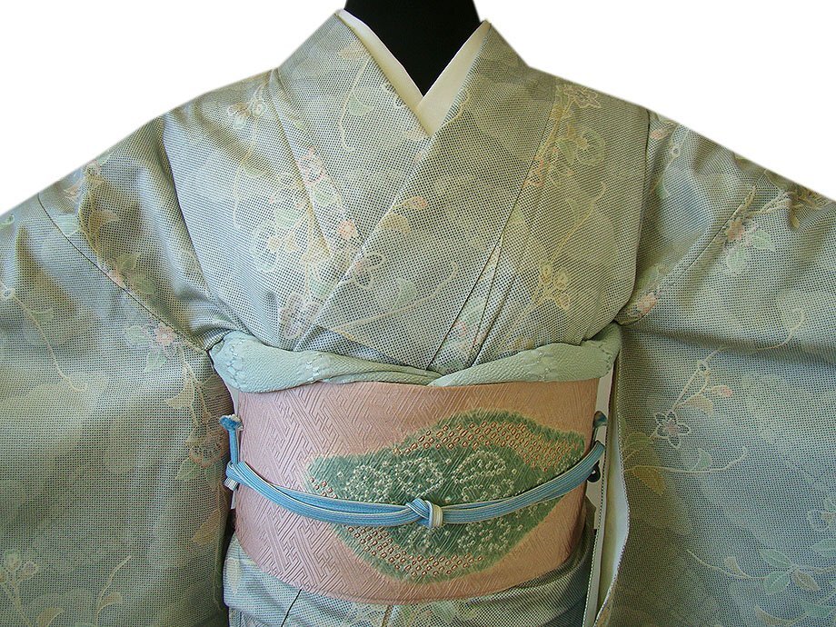 時代屋 裄67.1cm 本場 白大島紬 なごや帯 帯〆 帯揚げ 4点 時代屋 裄67.1cm 本場 白大島紬 なごや帯 帯〆 帯揚げ 4点