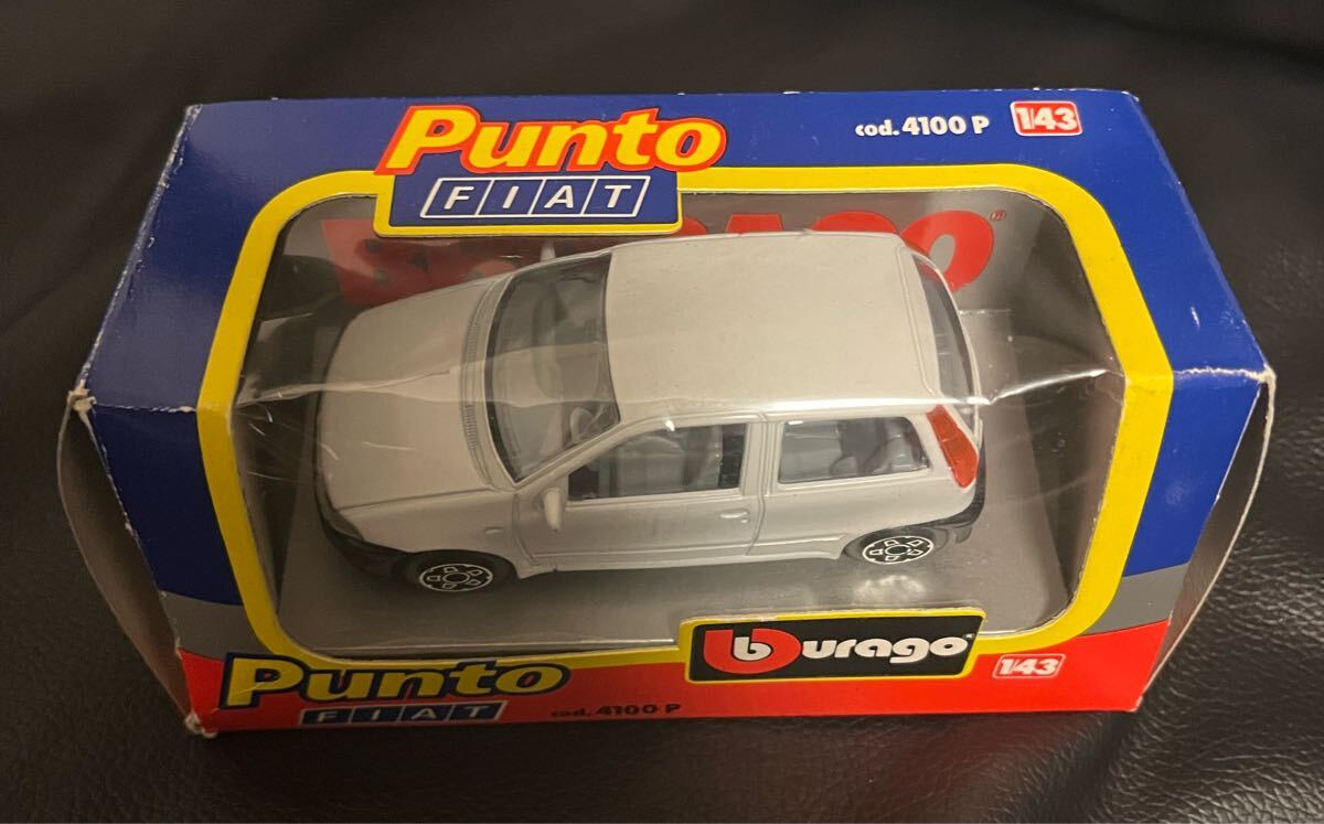 絶版 当時物 1/43 FIAT PUNTO フィアット プント BURAGO ブラーゴ ダイキャストミニカー Bburago_画像2