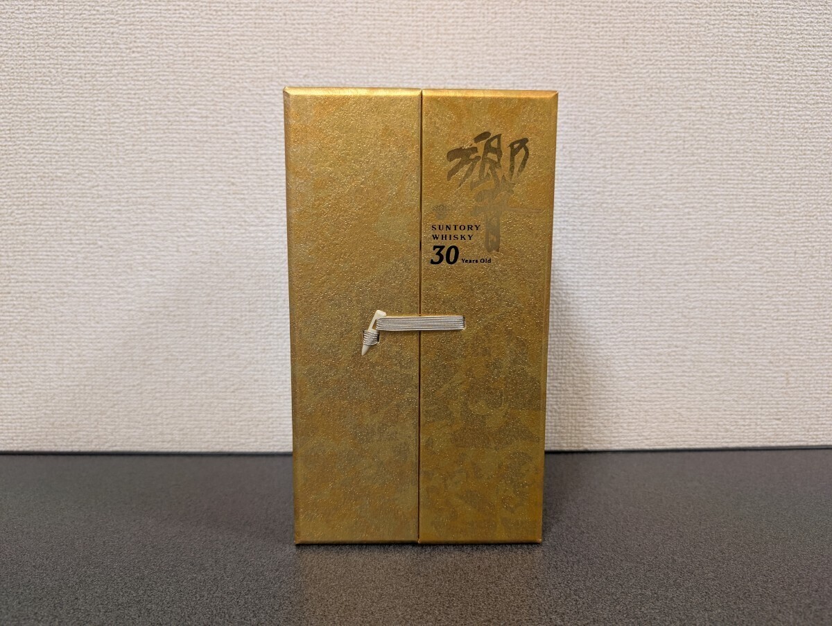 響30年 観音開き 化粧箱 ウイスキー SUNTORY HIBIKI(日本)|売買 響30年 観音開き 化粧箱 ウイスキー SUNTORY HIBIKI(日本)|売買